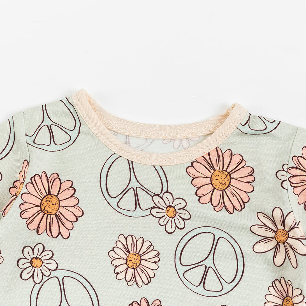 Daisy Light Green Bamboo Shorts Kids Pajama Sets