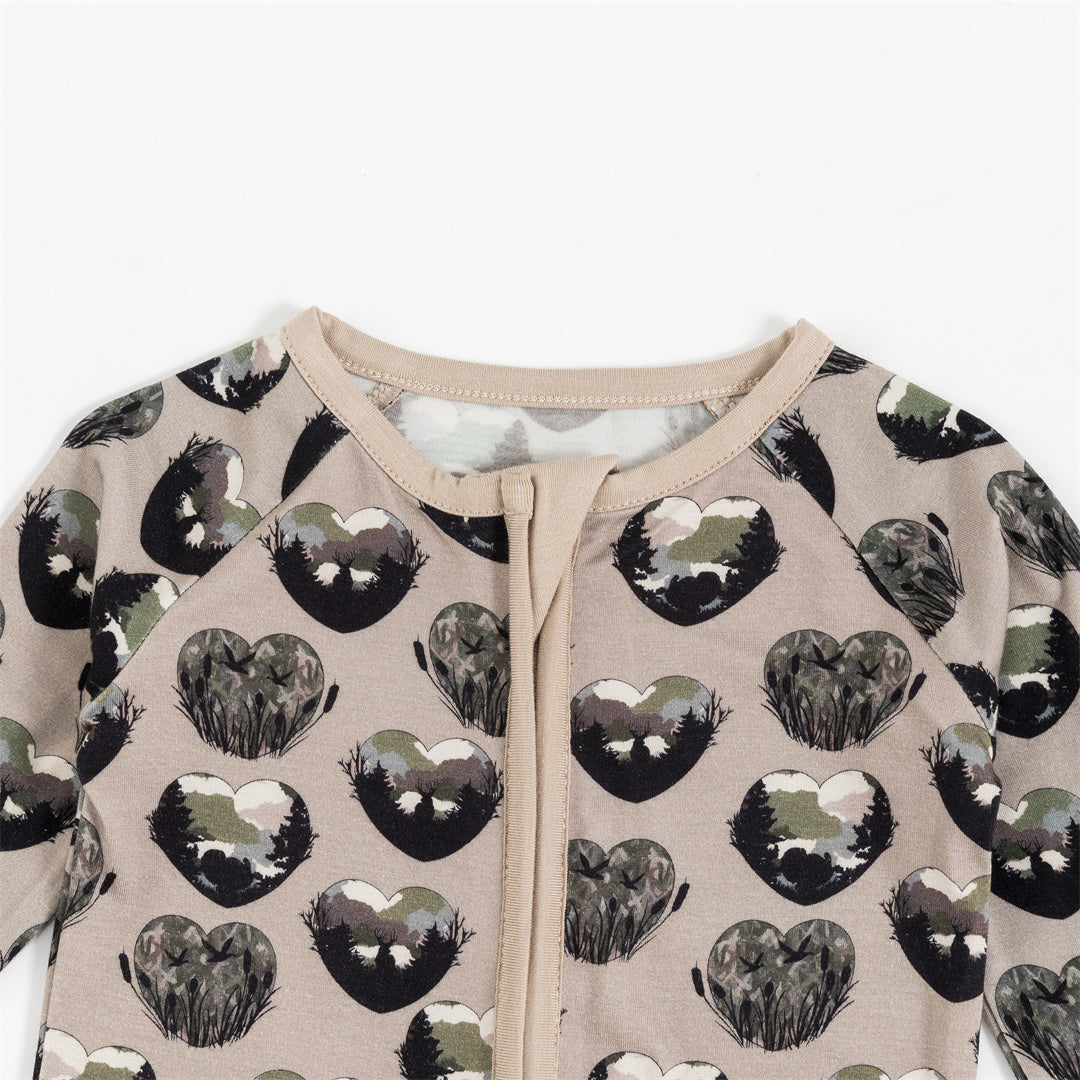 Dormeuse en bambou à motif camouflage et cœur