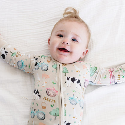 Pyjama zippé en bambou pour bébé Cow Farm Life
