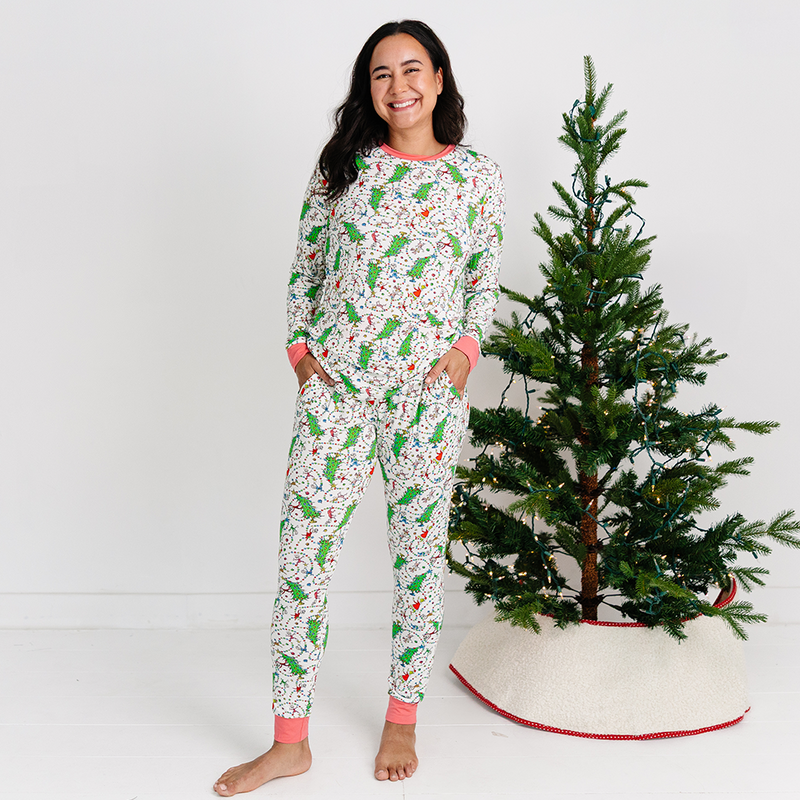 Christmas Tree Light Green Face Bamboo Family Matching Pajamas