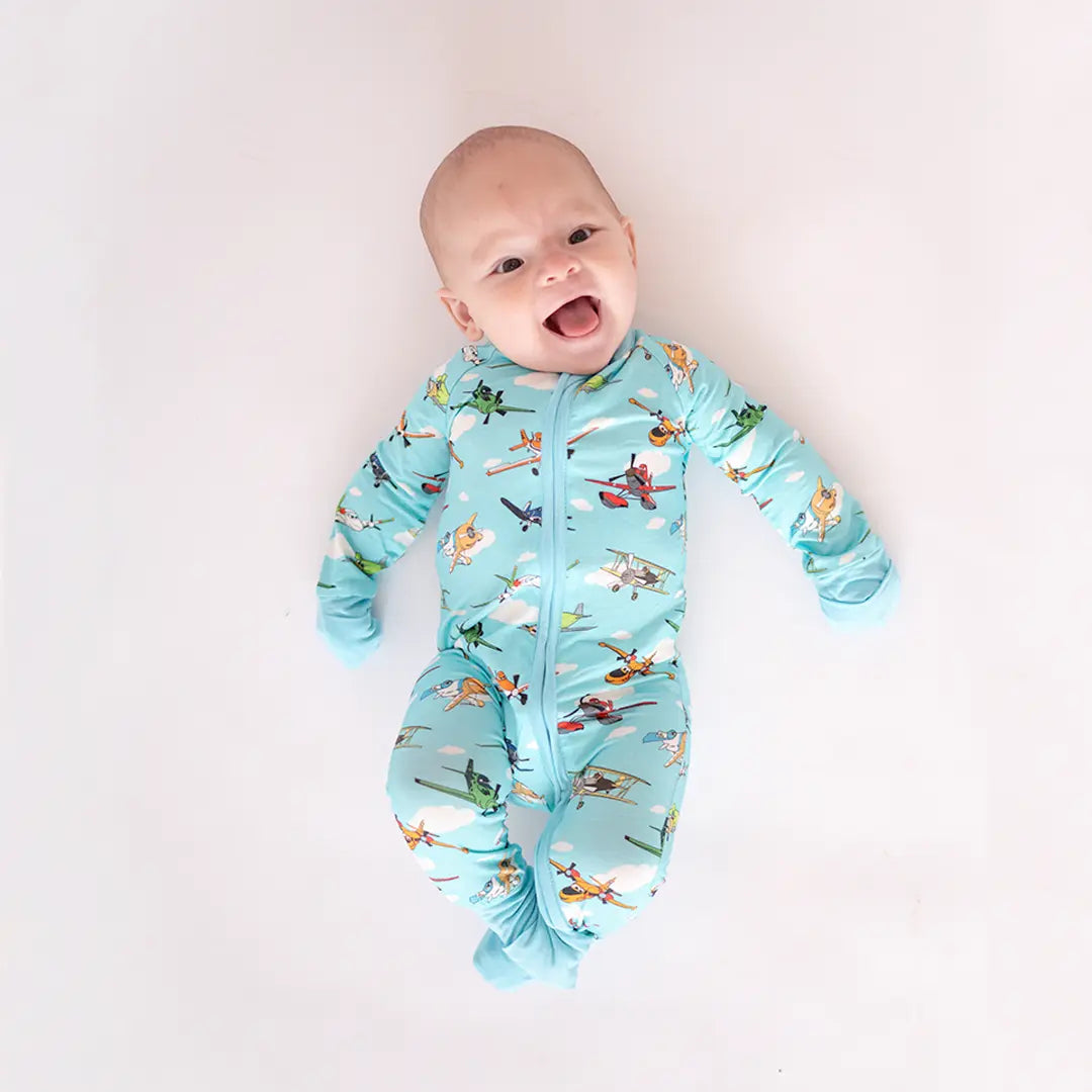 Wholesale bamboo baby zip rompers and pajamas by MIOZING