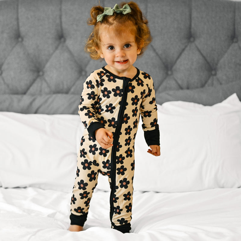 Black Daisy Bamboo Zipper Romper Pajamas